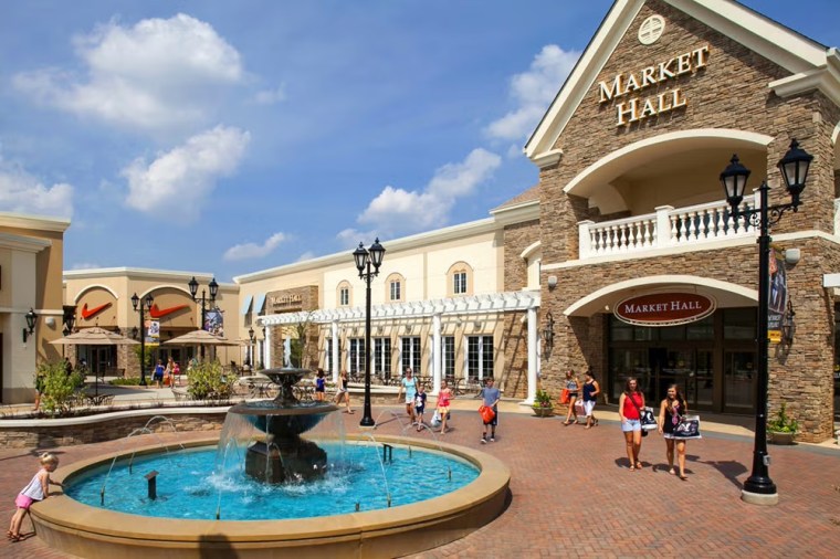 Charlotte Premium Outlets