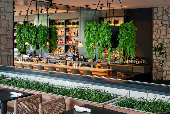 Dean's Italian Steakhouse at the JW Marriott Hotel in Uptown Charlotte