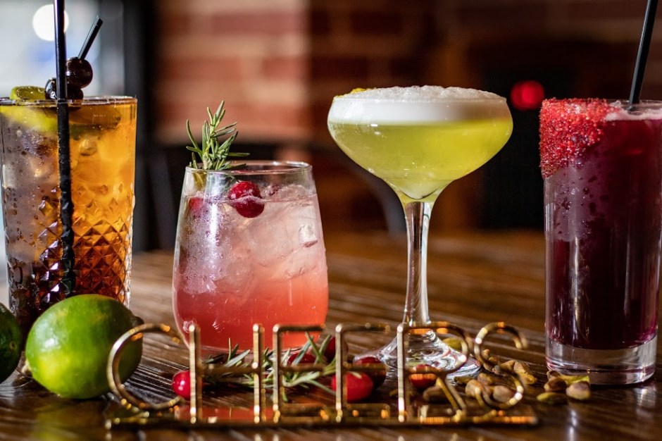 Cocktails at 204 North Kitchen and Cocktails in Uptown Charlotte, North Carolina
