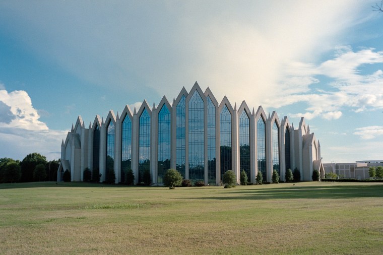 Exterior of Calvary Baptist Church in South Charlotte, NC